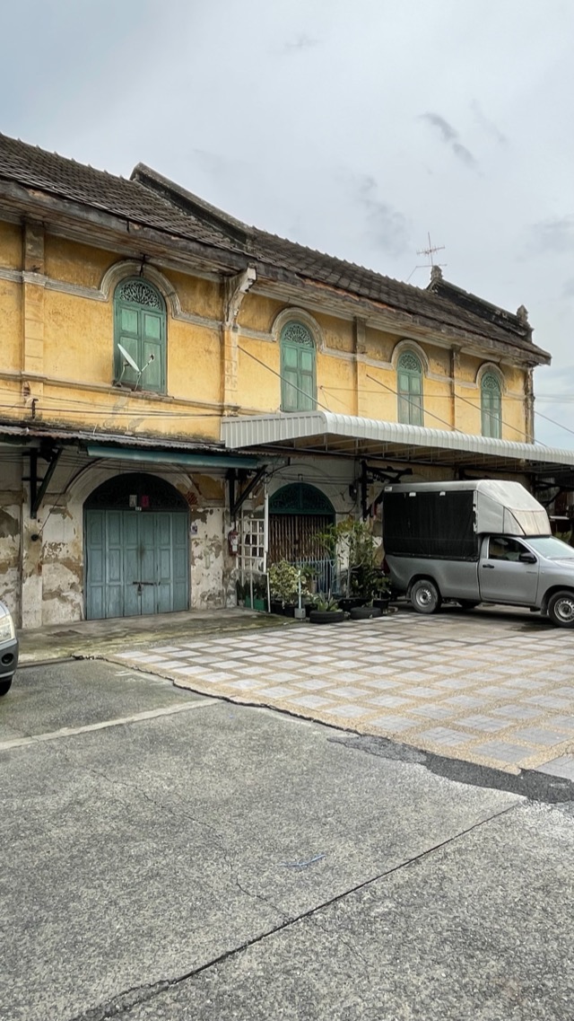 Chakkrawat Pier — photo 04