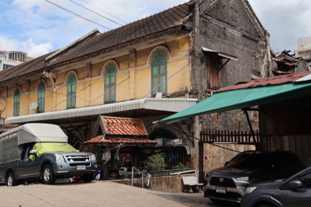 Chakkrawat Pier — photo 12