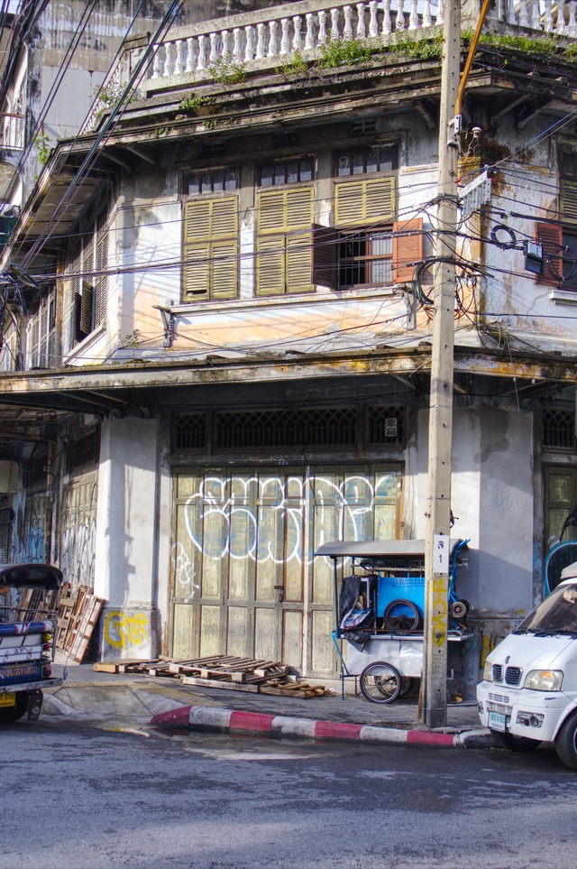 Khet Pom Prap Sattru Phai — photo 06