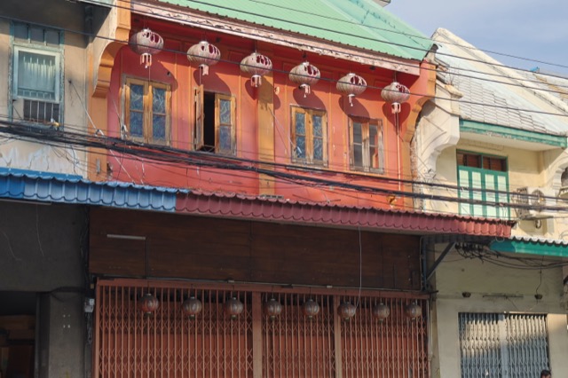 Khet Pom Prap Sattru Phai — photo 16