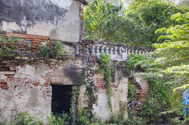 Phra Prasert Wanich House ('Bat Palace') — photo 12