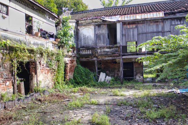 Phra Prasert Wanich House ('Bat Palace') — photo 16