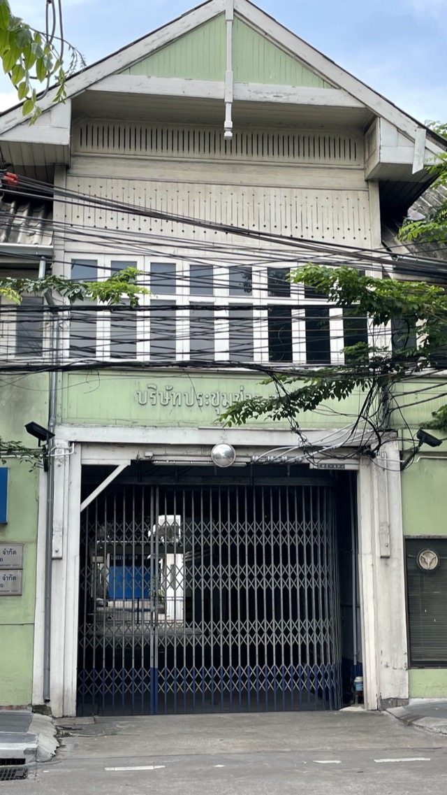 Revenue Building — photo 09