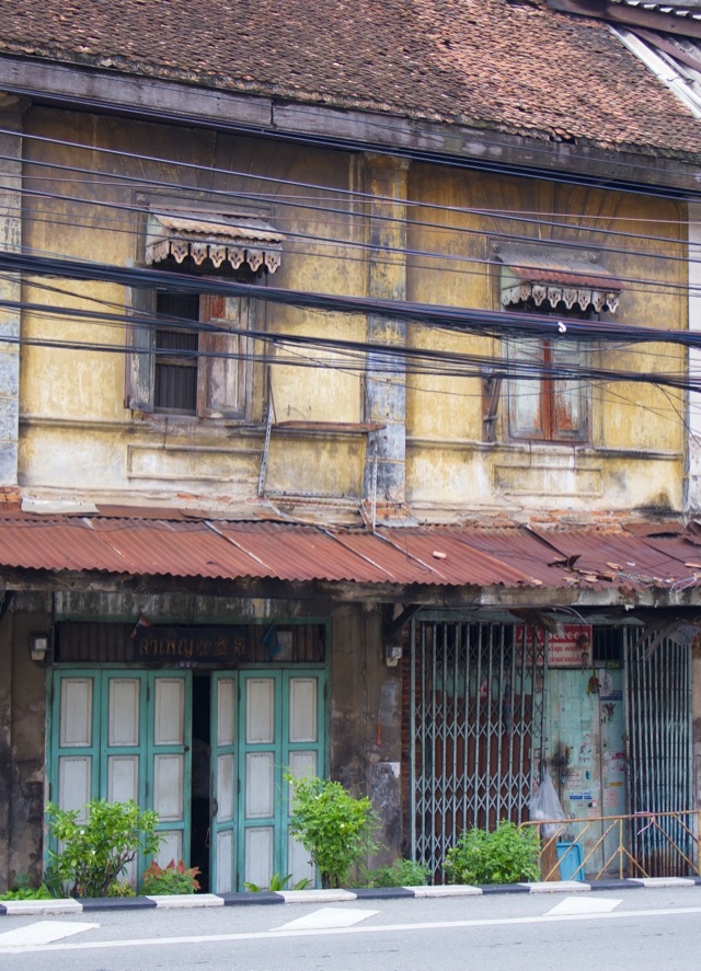 Sommot Amon Mak Bridge Shophouse — photo 04