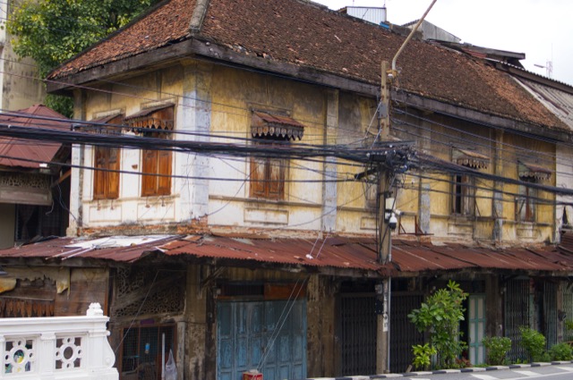 Sommot Amon Mak Bridge Shophouse — photo 06